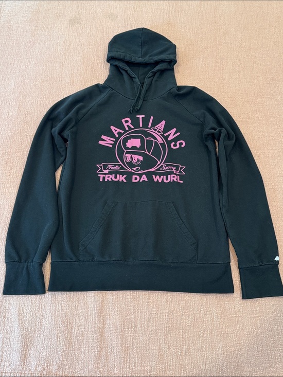 Trukfit Tops - Trukfit vintage Martians Truk da wurl med wm’s hoodie